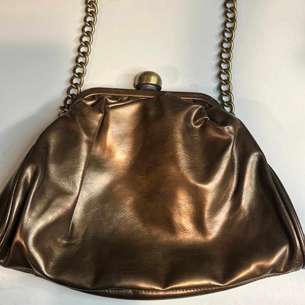 VINTAGE Copper Colored Handbag with brass colored clasp and brass colored handle